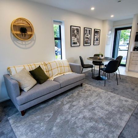 2 Bed Central Addington W/Park Christchurch Exteriör bild