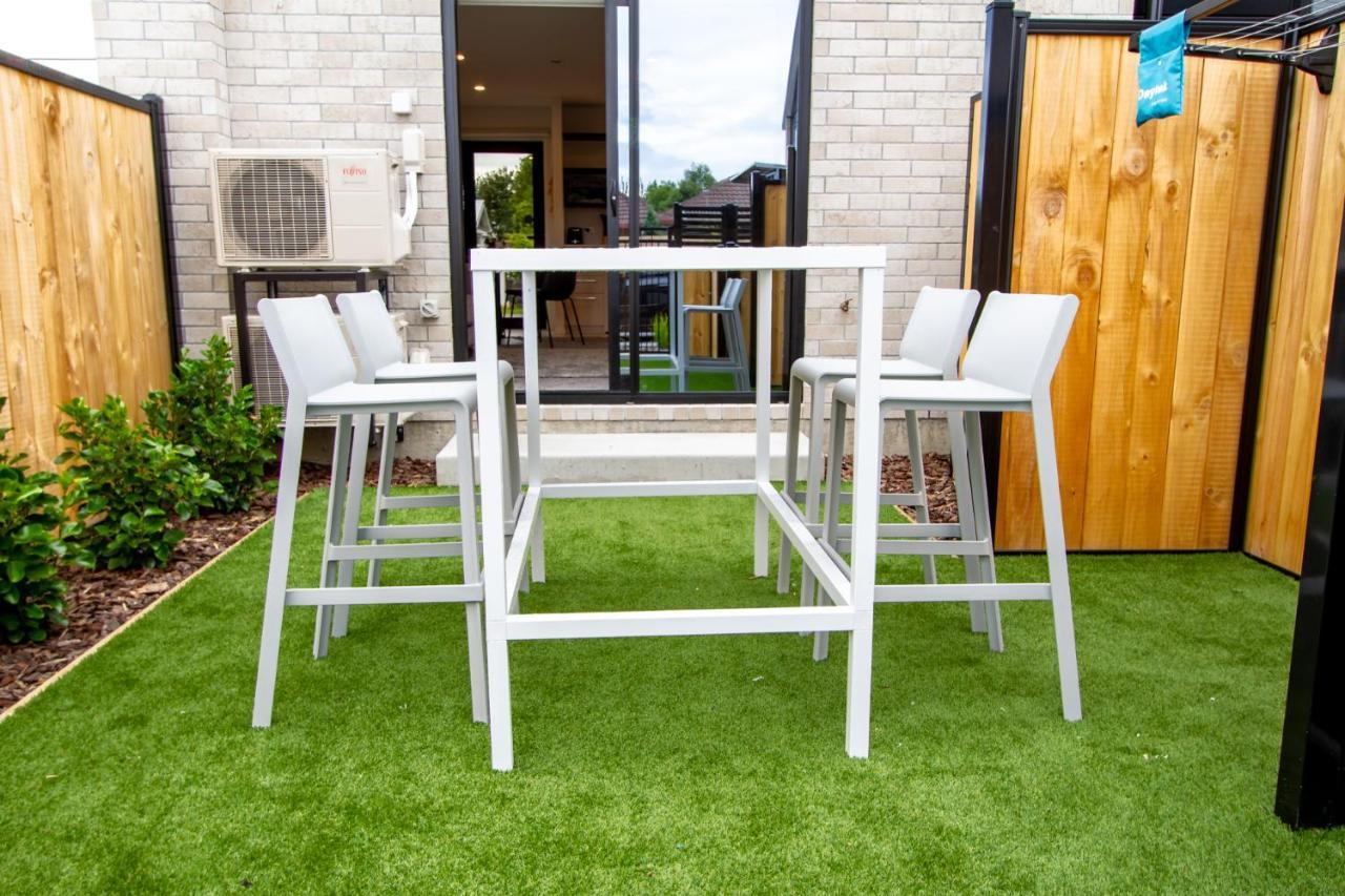 2 Bed Central Addington W/Park Christchurch Exteriör bild